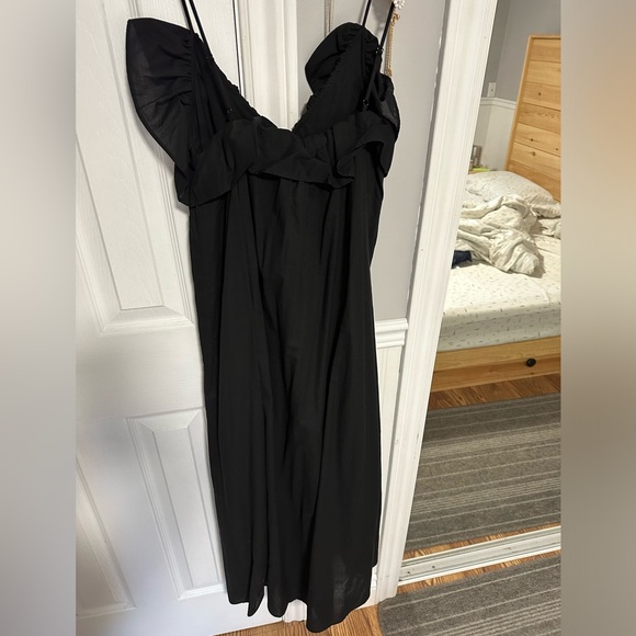 Brand new never worn H&M summer dress - Picture 3 of 4